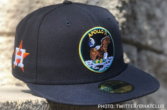 Houston Astros Blast Off with New 2022 Space City Connect Uniform –  SportsLogos.Net News